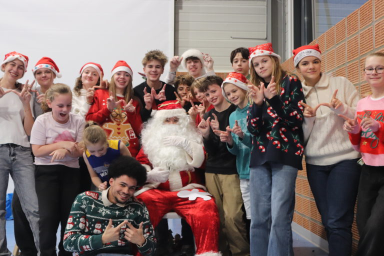 🎄 Goûter de Noël : un moment de partage et de créativité au CSBB